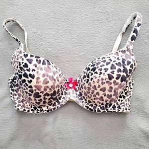 34D Victoria's Secret Bra